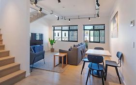 Inner City Apartment 3 - Modern, Rooftop Balcony